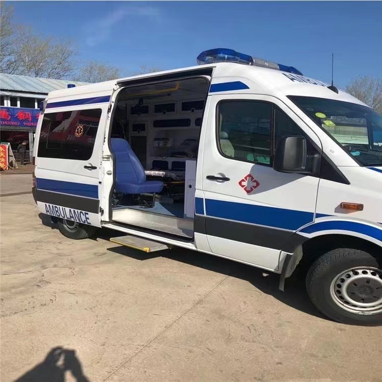 衢江私人长途救护车出租转院回家